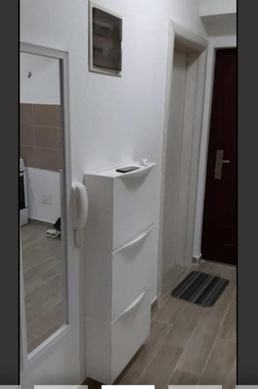East Gate Apartment Studio Skopje Eksteriør bilde
